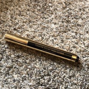 Yves Saint Laurent Radiant Concealer